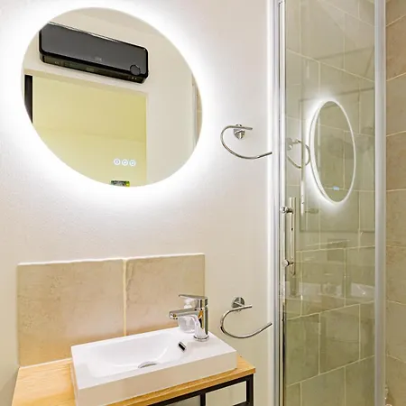 Owl Right - C La Chouette Apartment Dijon Exterior photo